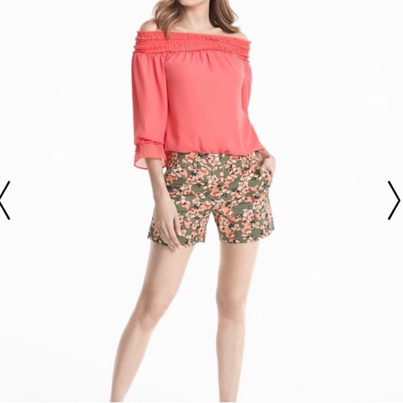 White House Black Market Pants - White House Black Market Floral Coastal 5” Shorts | Sage & Coral | size 0